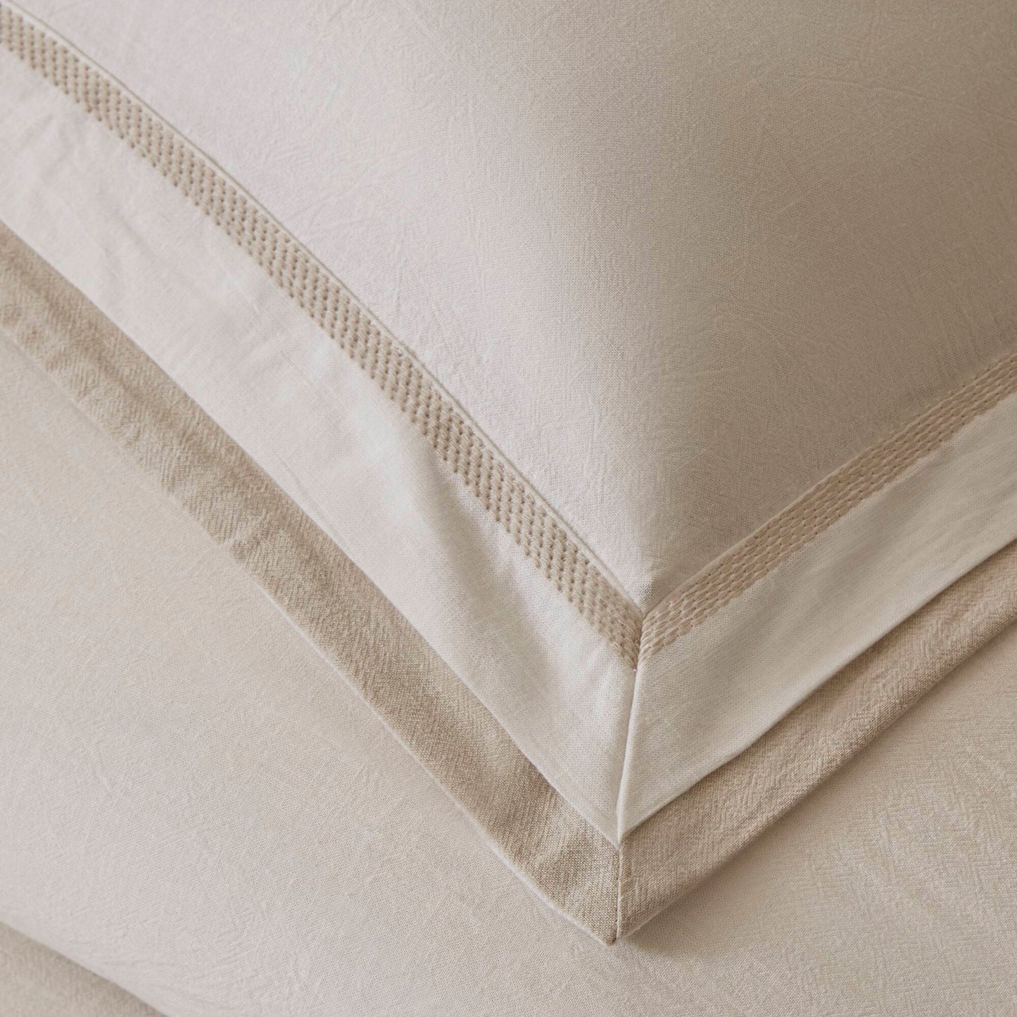 Linen Blend Double Flange Duvet Cover Set