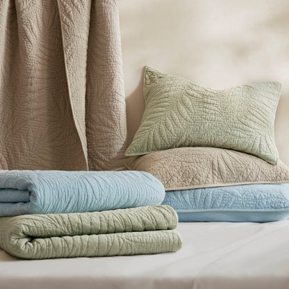 Botanical Leaves  Quilt Set