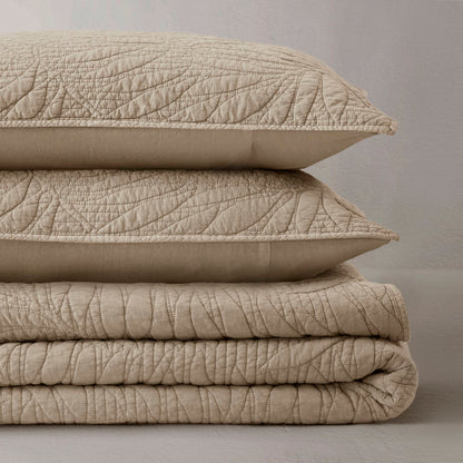 Botanical Leaves  Quilt Set