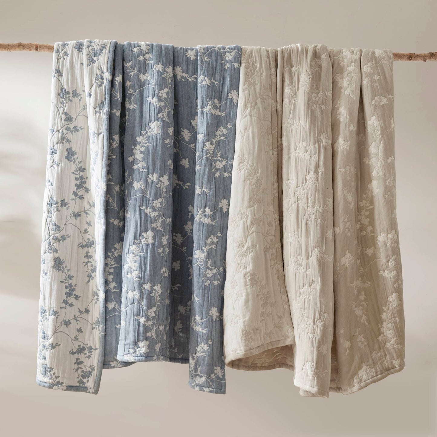 Catalina Botanical 3 Piece Jacquard Cotton Gauze Quilt Set