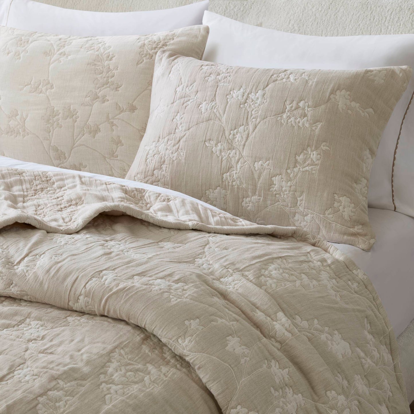 Catalina Botanical 3 Piece Jacquard Cotton Gauze Quilt Set