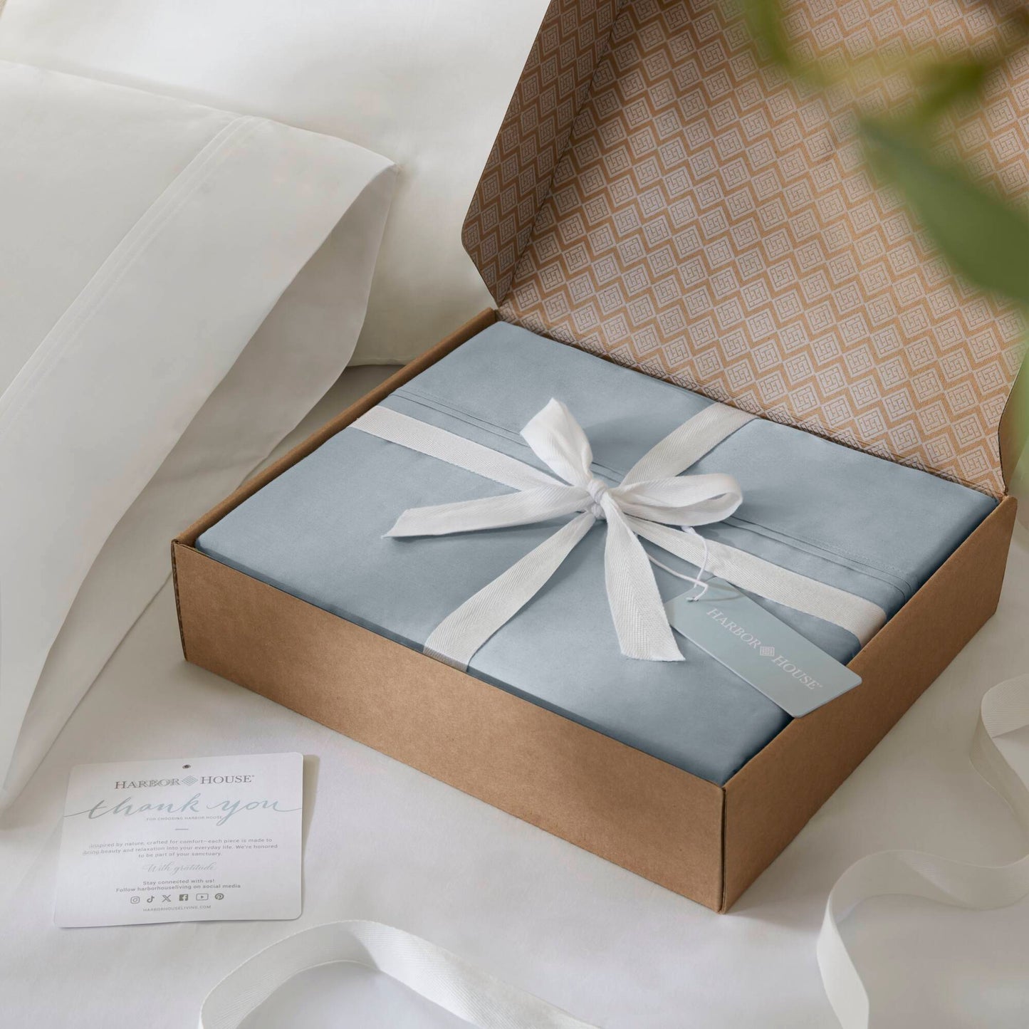 100% Egyptian Cotton Sateen Pillowcase Set