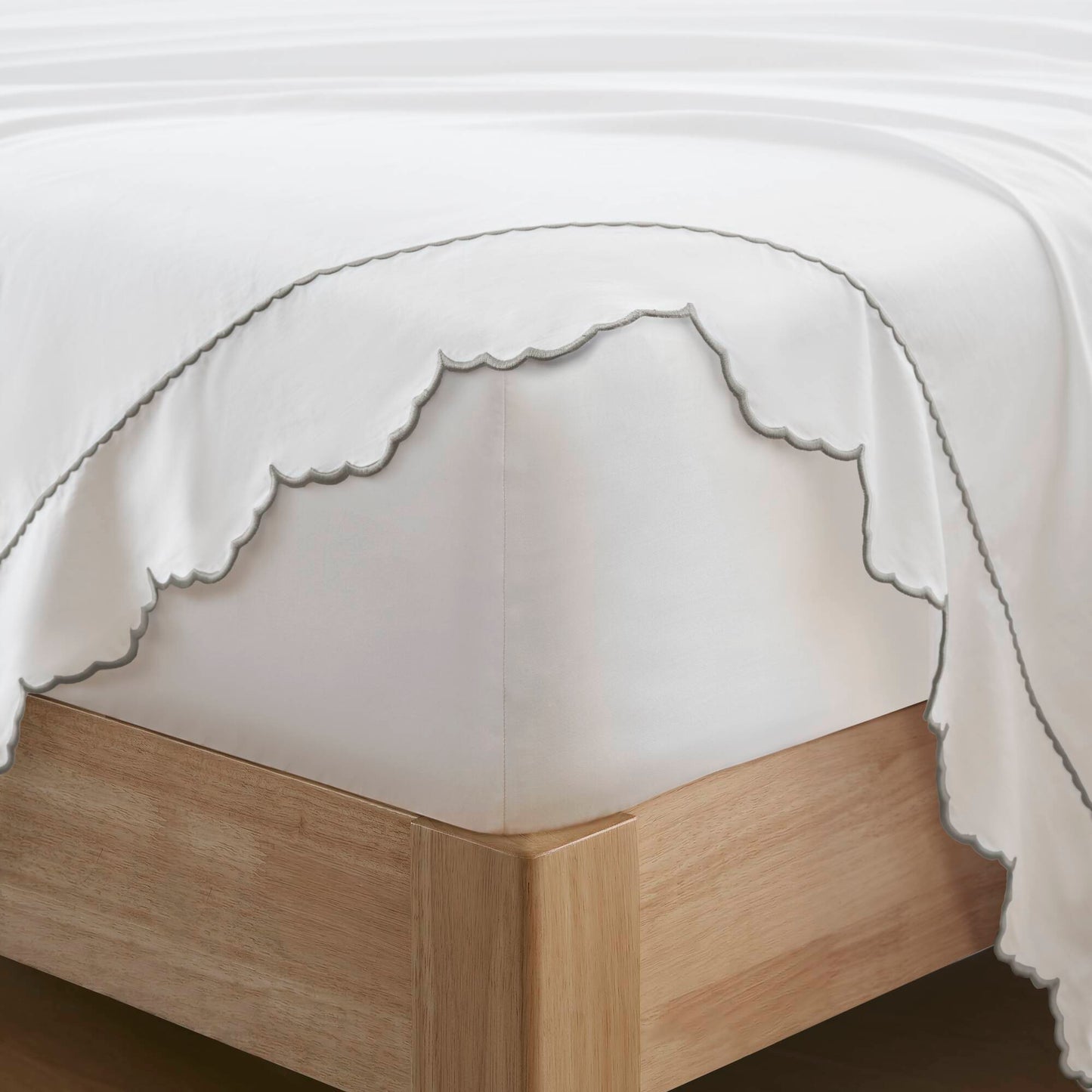 Brielle Scalloped Edge 4 Piece Cotton Sheet Set