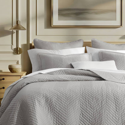 Liam Quilt Set
