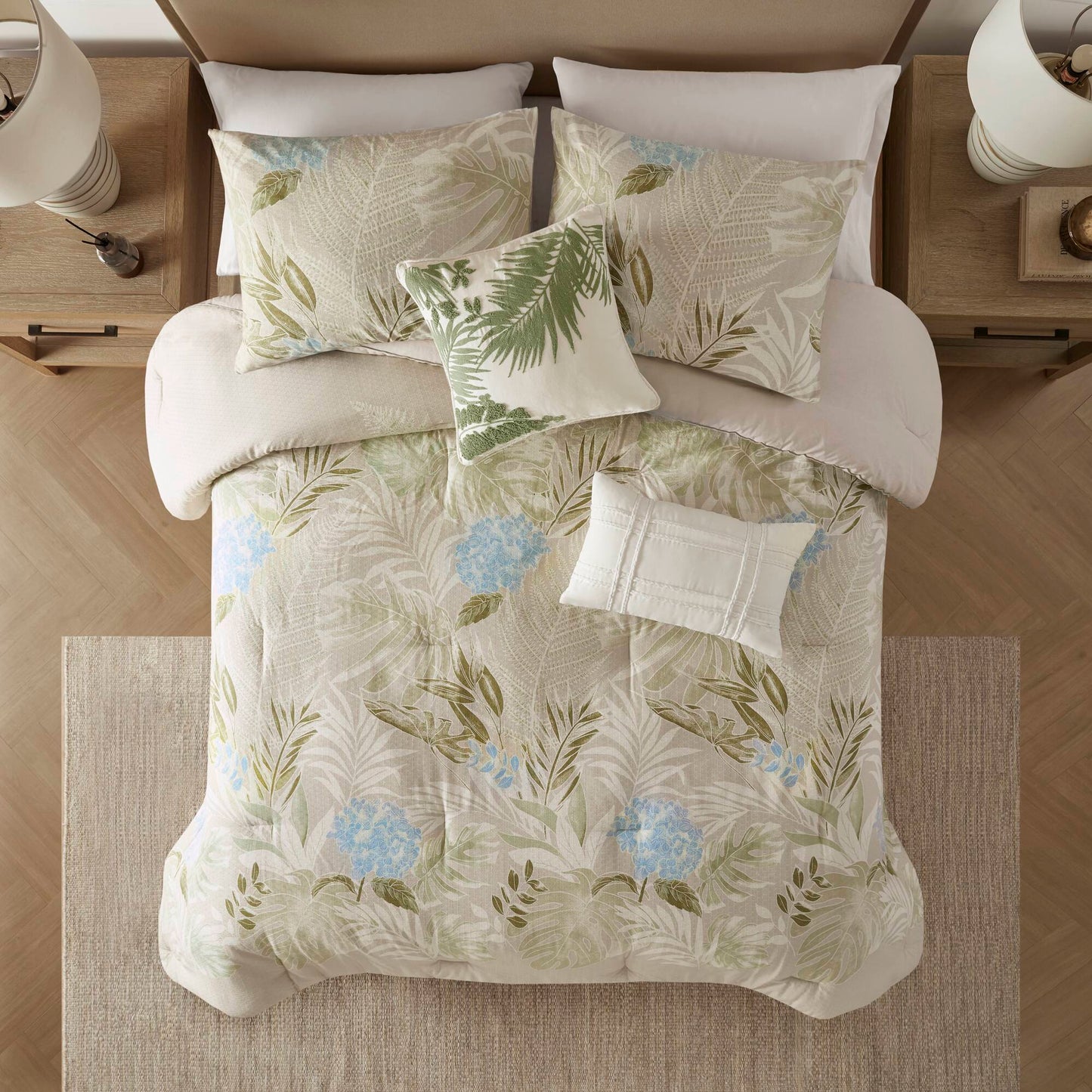 Kiawah Island 6-Piece Oversized Cotton Comforter Set with Throw Pillow