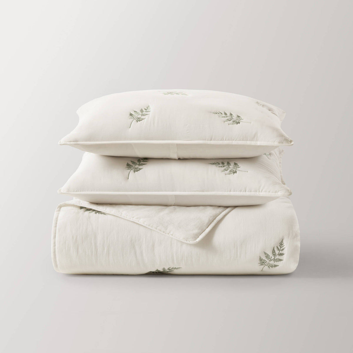 Willow Embroidered Botanical 100% Cotton Lightweight 3-Piece Quilt Set